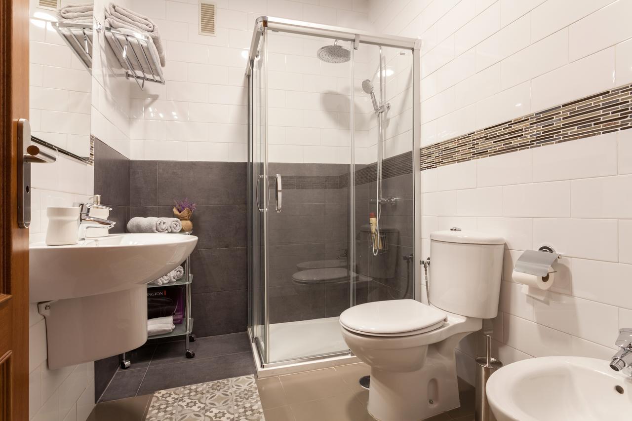 Dream Apartments Calle Zaragoza Севиля Екстериор снимка