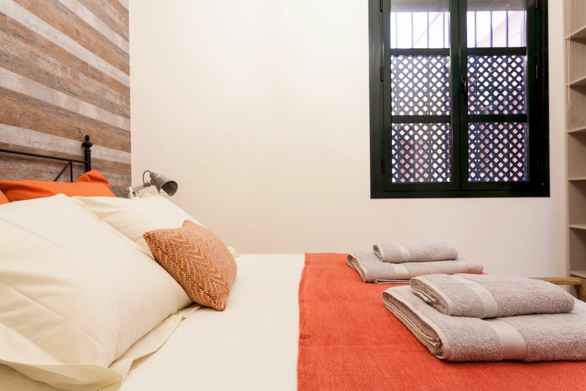 Dream Apartments Calle Zaragoza Севиля Екстериор снимка
